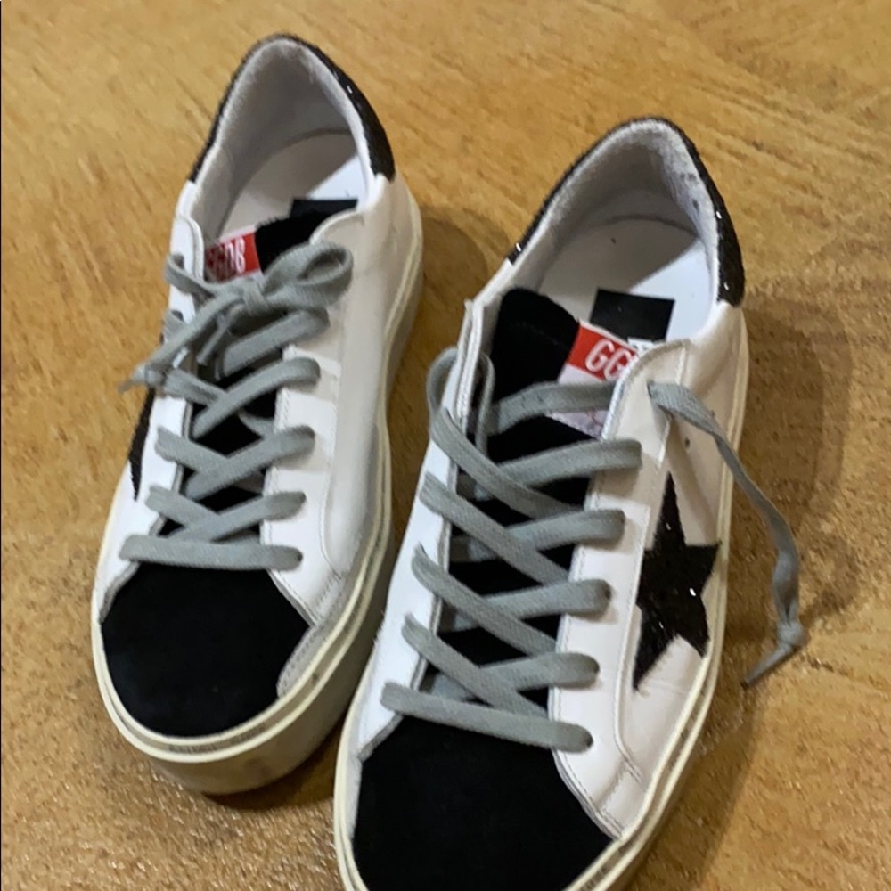 Brand new golden goose - Picture 2 of 3